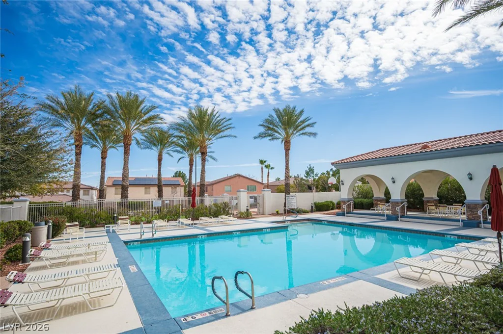 10212 Crystal Arch, Las Vegas, NV 89129