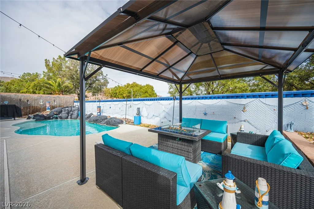 10212 Crystal Arch, Las Vegas, NV 89129