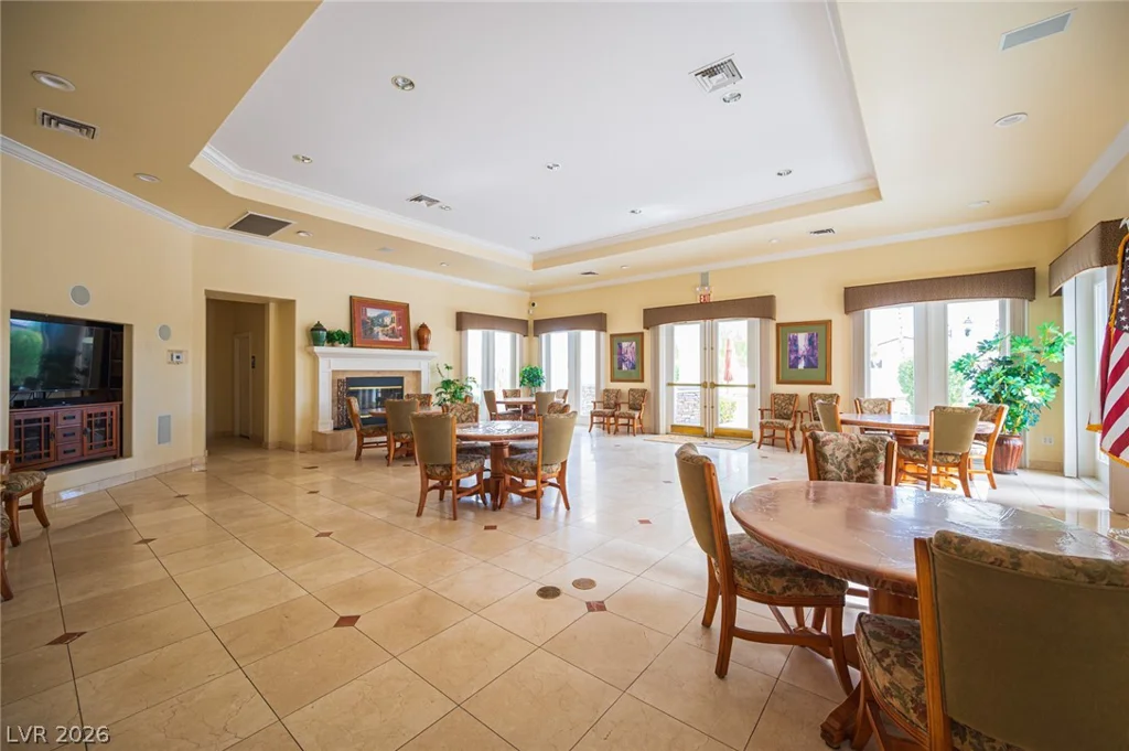10212 Crystal Arch, Las Vegas, NV 89129