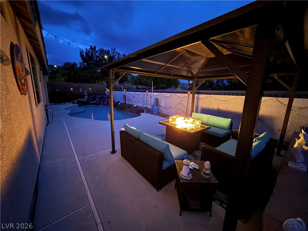 10212 Crystal Arch, Las Vegas, NV 89129