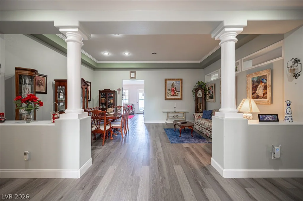 10212 Crystal Arch, Las Vegas, NV 89129