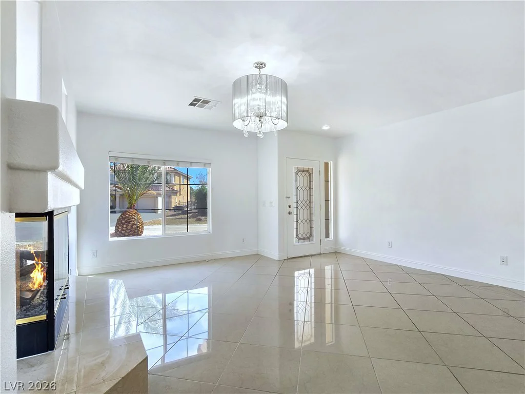 10699 Medicine Bow, Las Vegas, NV 89183