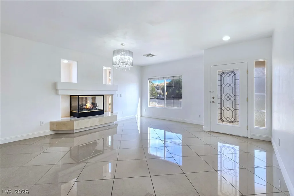 10699 Medicine Bow, Las Vegas, NV 89183