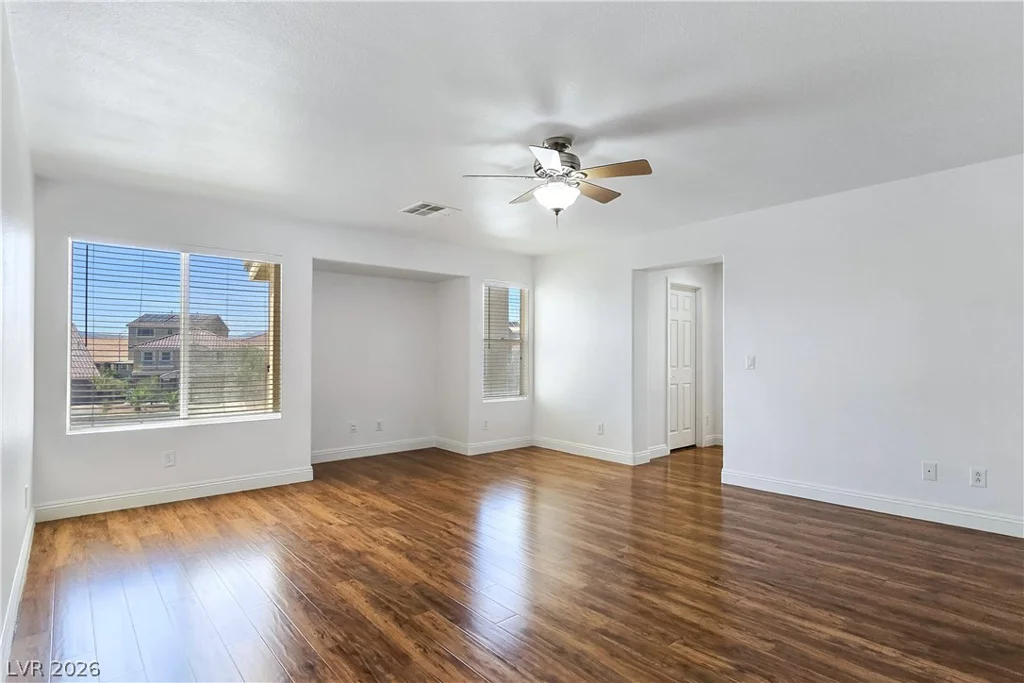 10699 Medicine Bow, Las Vegas, NV 89183
