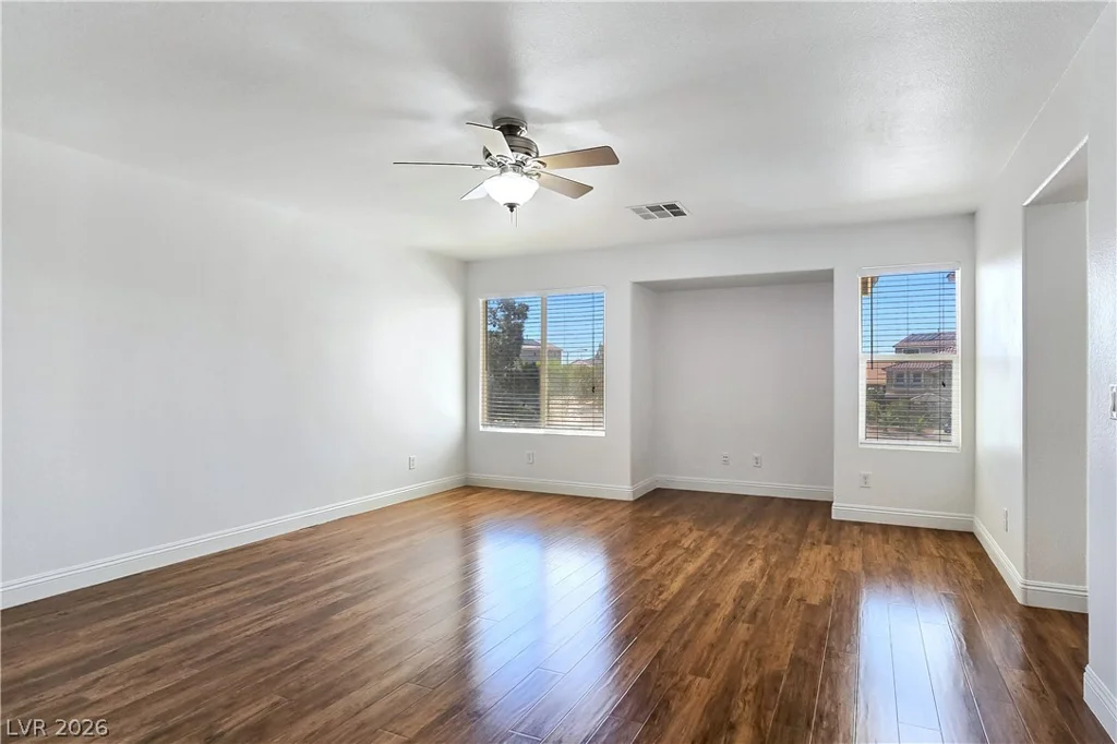 10699 Medicine Bow, Las Vegas, NV 89183