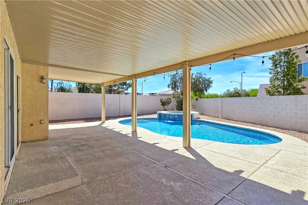 10699 Medicine Bow, Las Vegas, NV 89183