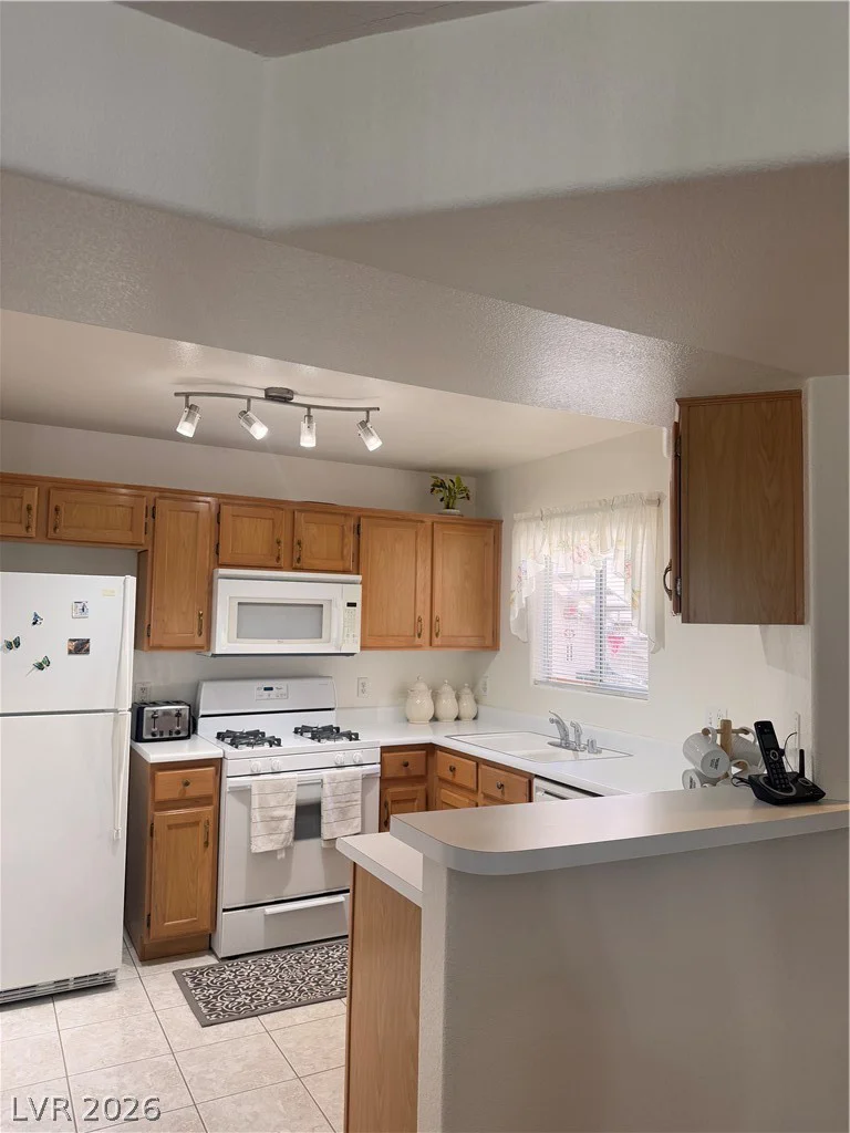 4555 Sahara, Las Vegas, NV 89104