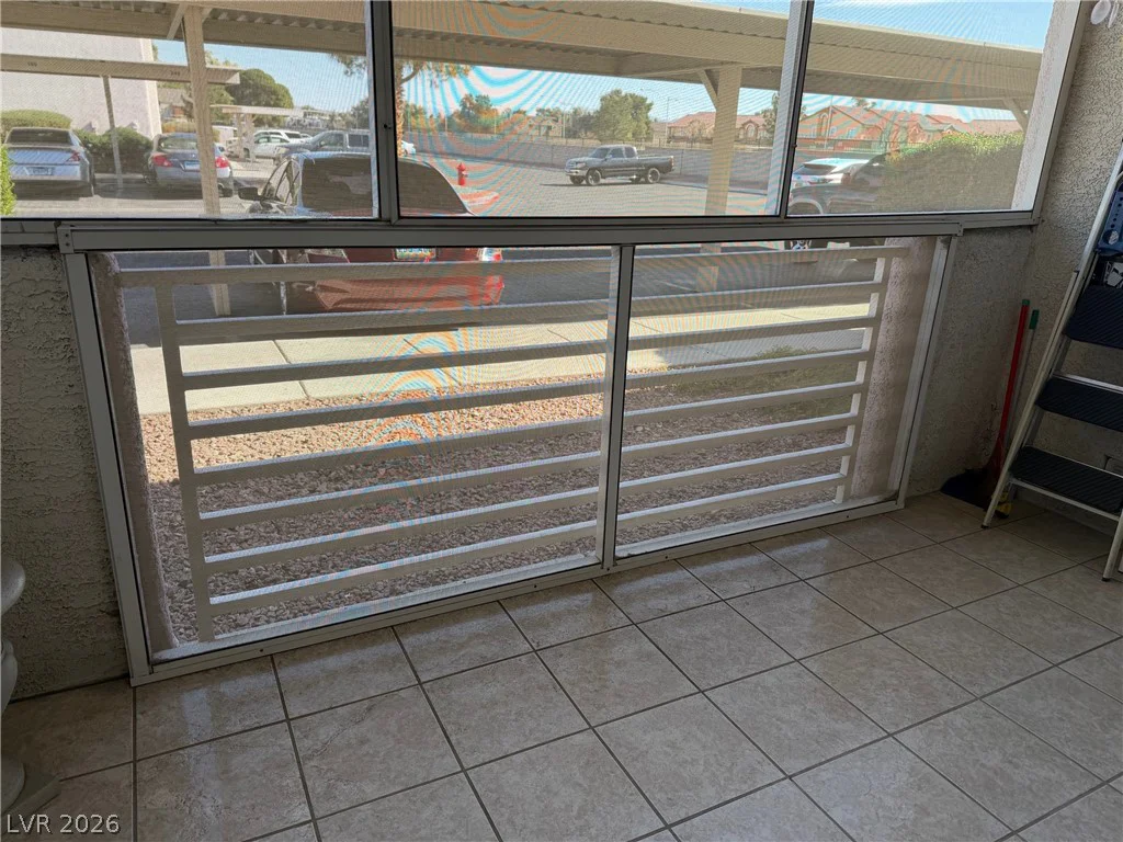 4555 Sahara, Las Vegas, NV 89104