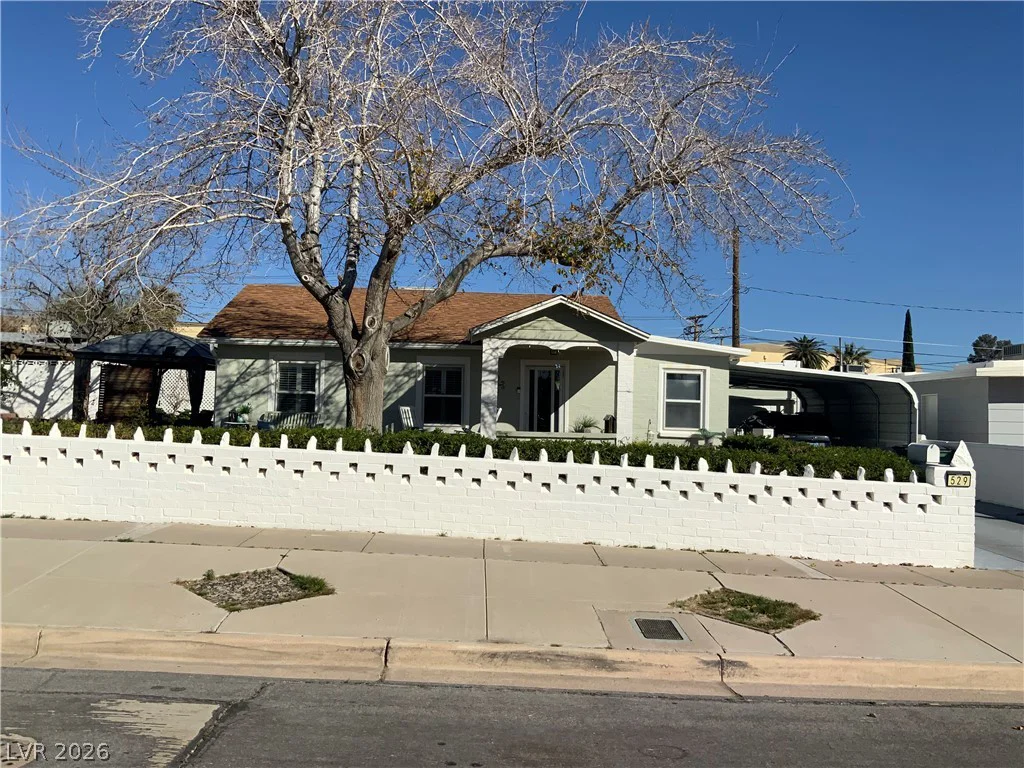 529 Elm, Boulder City, NV 89005