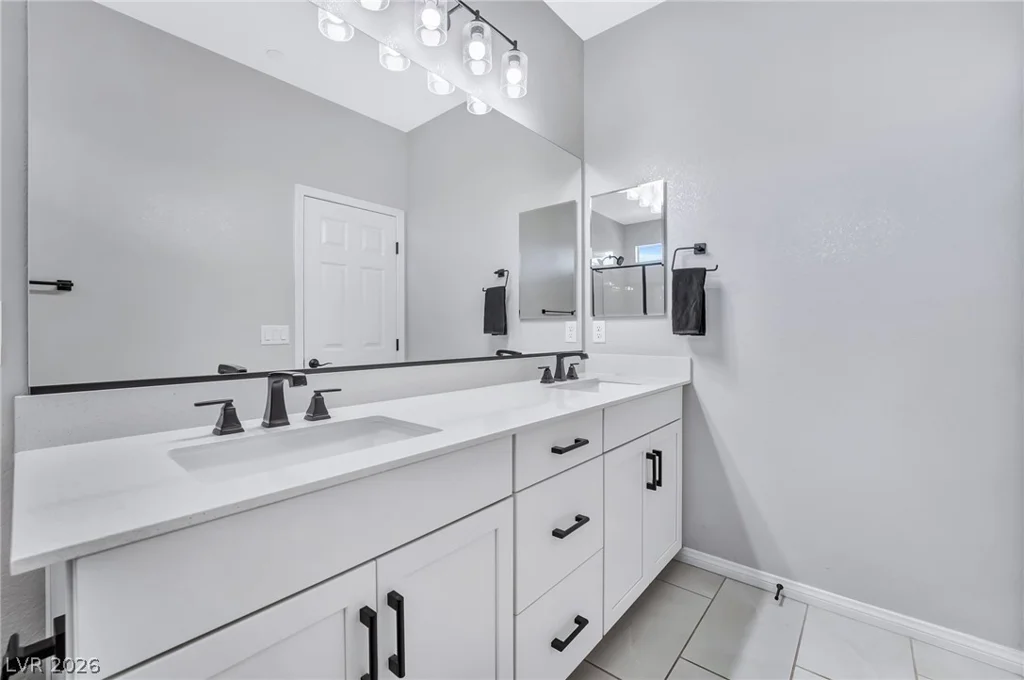 692 Cottonwood Hill, Henderson, NV 89011