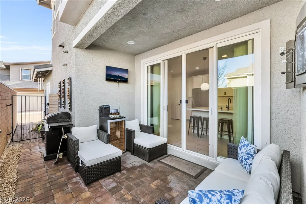 692 Cottonwood Hill, Henderson, NV 89011