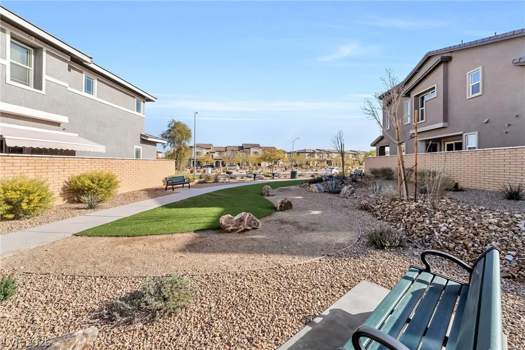 692 Cottonwood Hill, Henderson, NV 89011