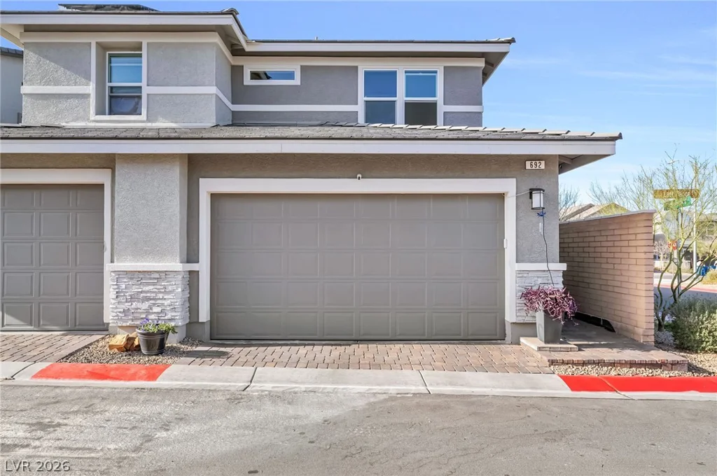 692 Cottonwood Hill, Henderson, NV 89011