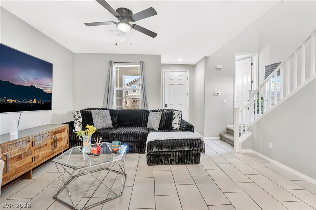 692 Cottonwood Hill, Henderson, NV 89011