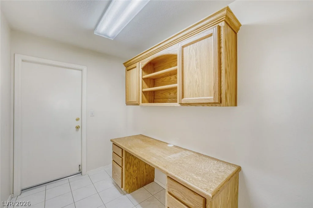 2921 Faiss, Las Vegas, NV 89134