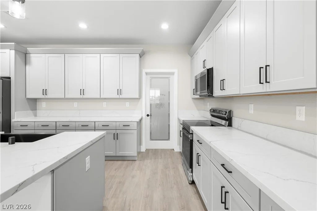 6360 Waterford, Pahrump, NV 89061