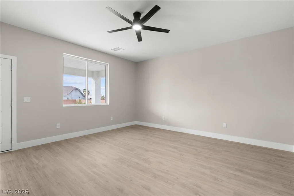 6360 Waterford, Pahrump, NV 89061