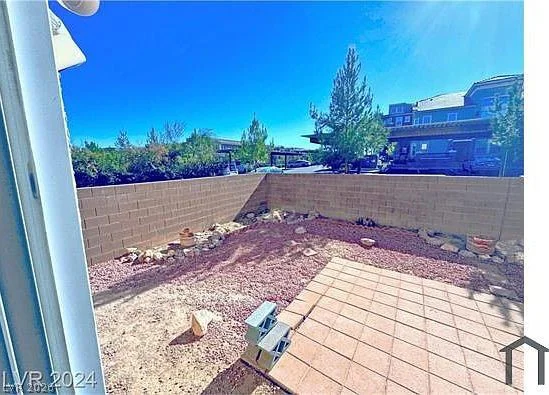9917 Canyon Peak, Las Vegas, NV 89147