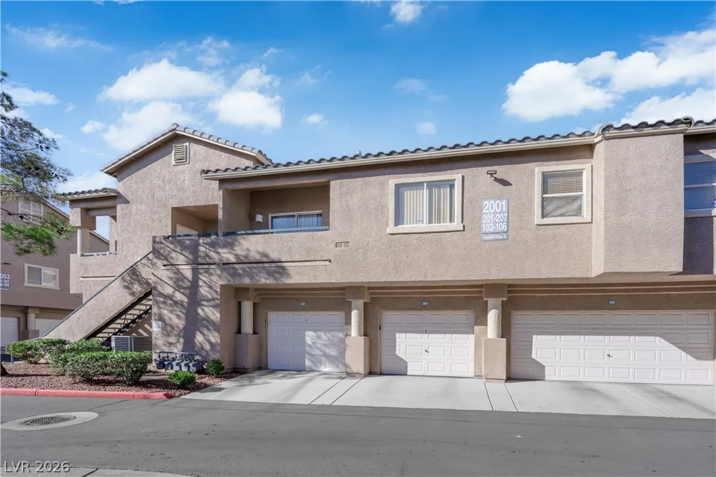 2001 Turquoise Ridge, Las Vegas, NV 89117