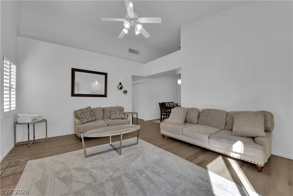 2001 Turquoise Ridge, Las Vegas, NV 89117