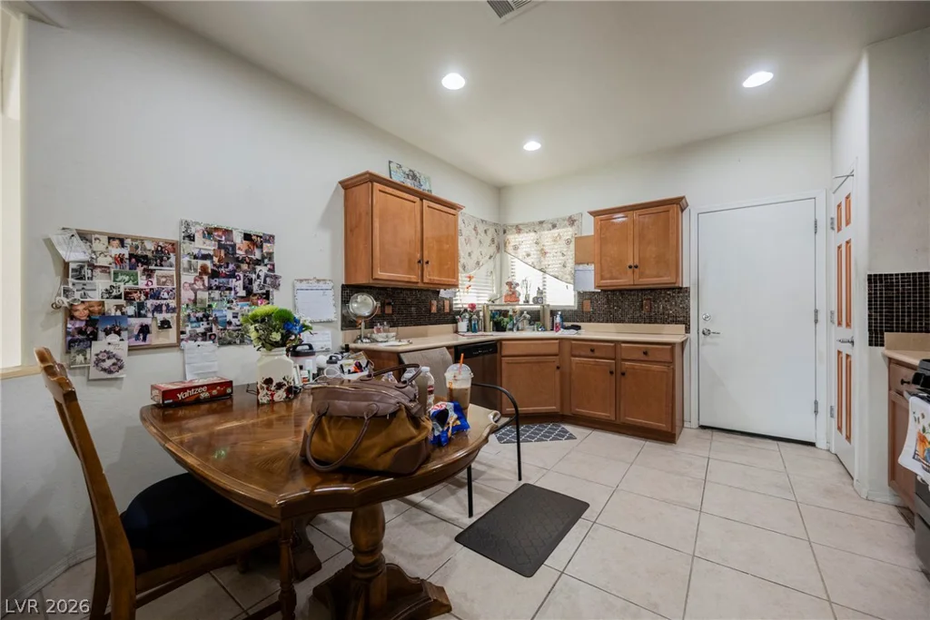 3328 Hackney Horse, Las Vegas, NV 89122