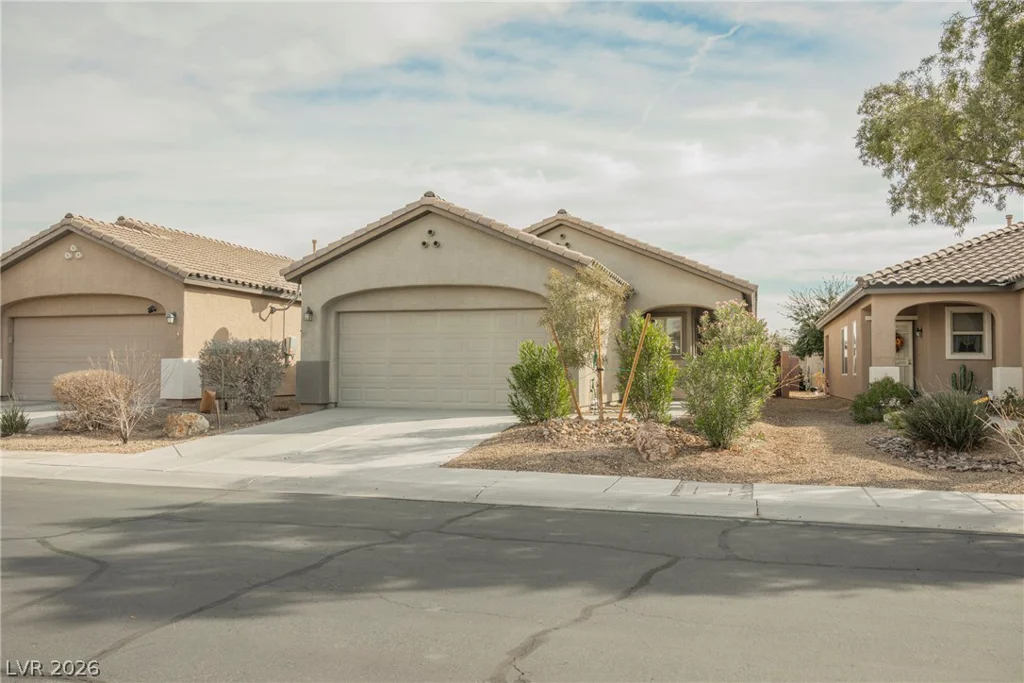 3328 Hackney Horse, Las Vegas, NV 89122