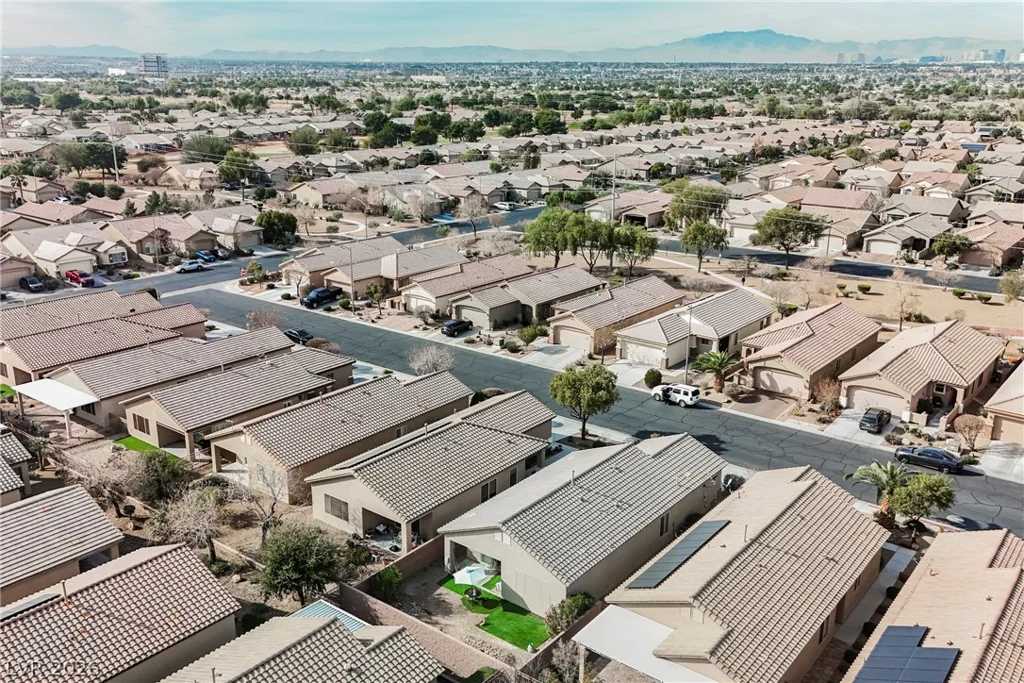 3328 Hackney Horse, Las Vegas, NV 89122