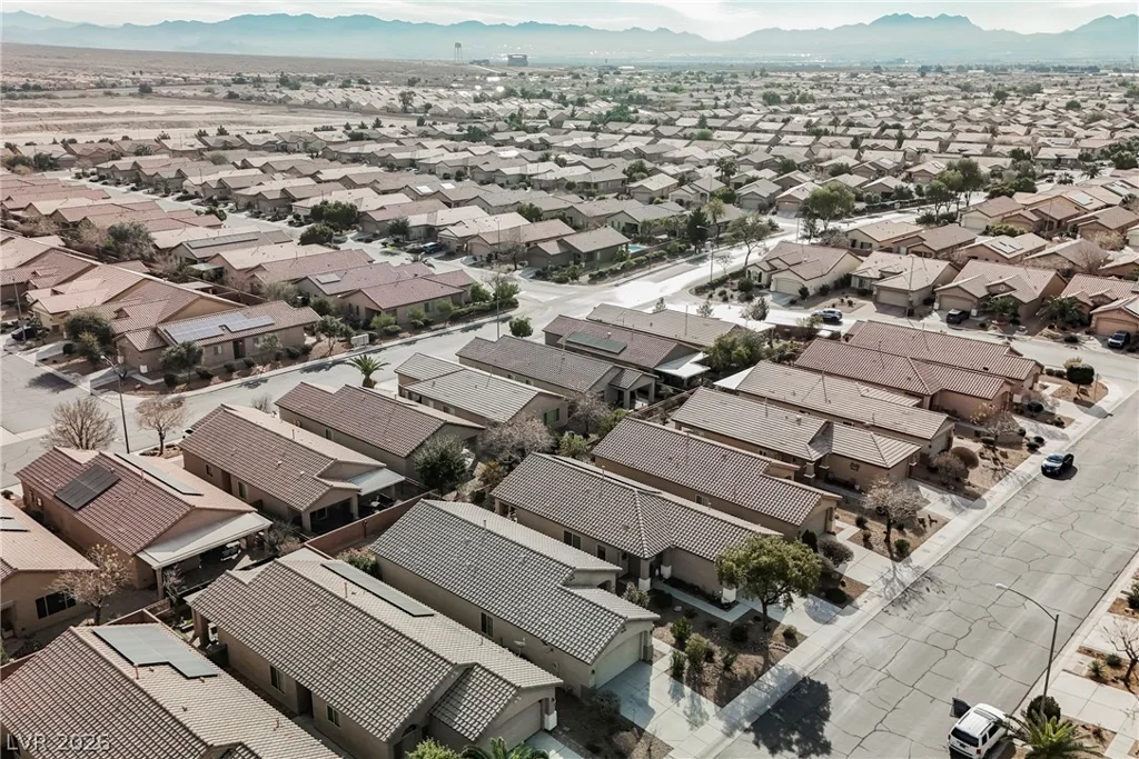 3328 Hackney Horse, Las Vegas, NV 89122