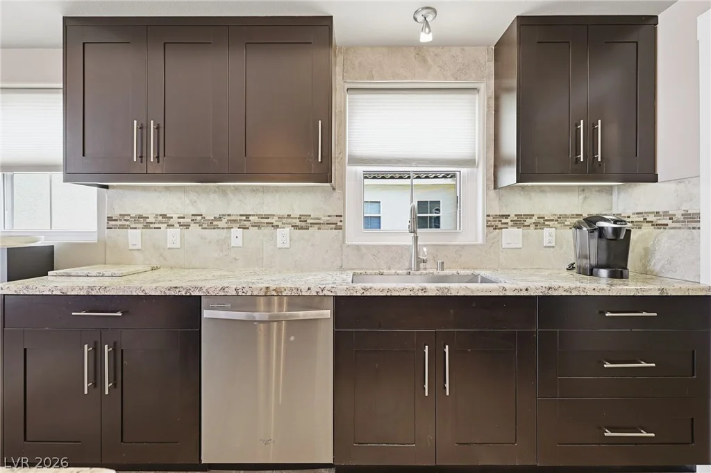 2555 Hampton, Henderson, NV 89052