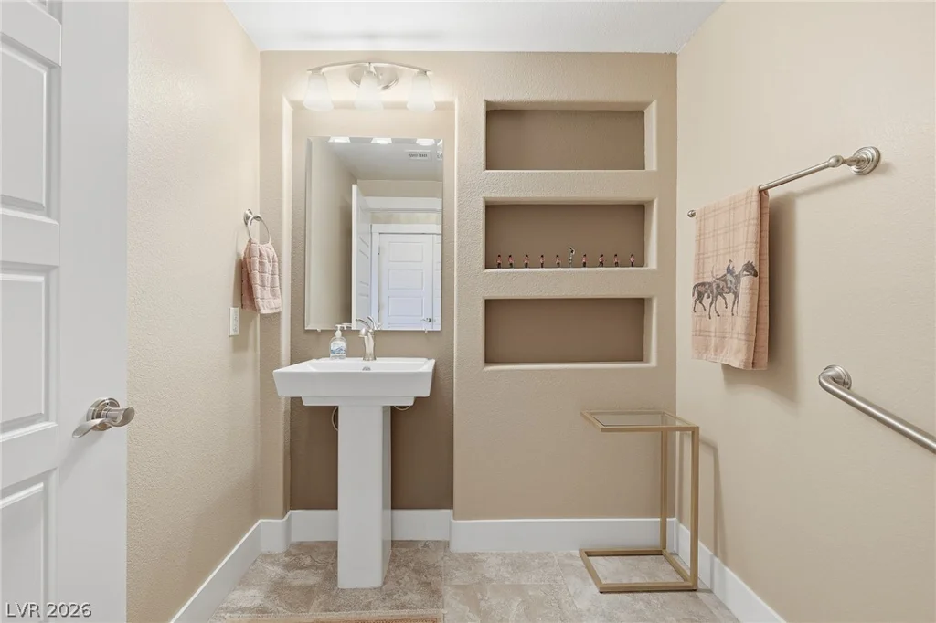 2555 Hampton, Henderson, NV 89052