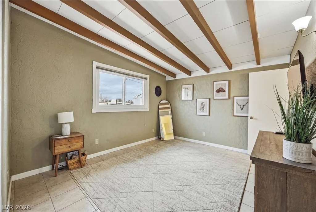 256 Hillcrest, Henderson, NV 89015