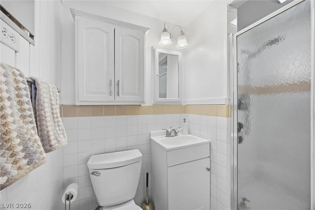 256 Hillcrest, Henderson, NV 89015