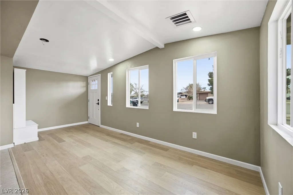 256 Hillcrest, Henderson, NV 89015