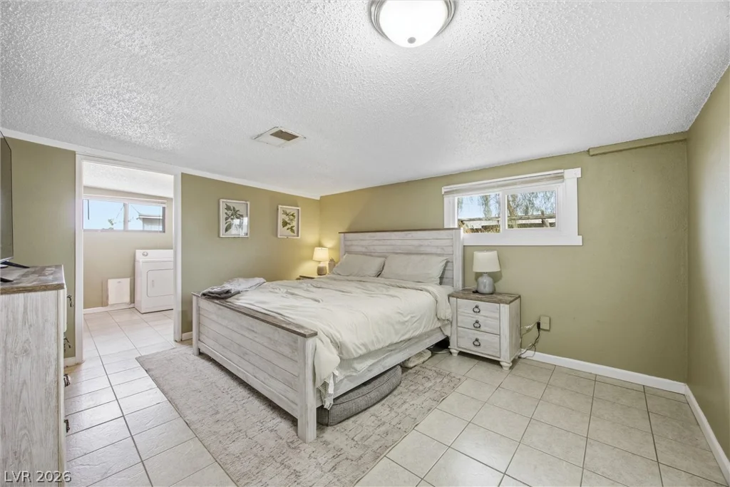 256 Hillcrest, Henderson, NV 89015