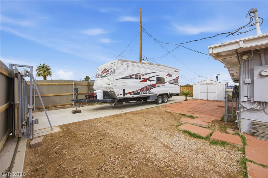 256 Hillcrest, Henderson, NV 89015