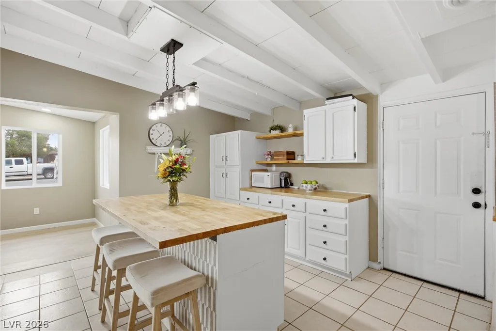 256 Hillcrest, Henderson, NV 89015