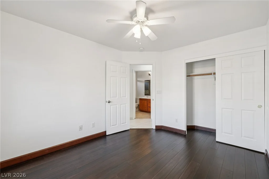 9983 Willowbrook Pond, Las Vegas, NV 89148