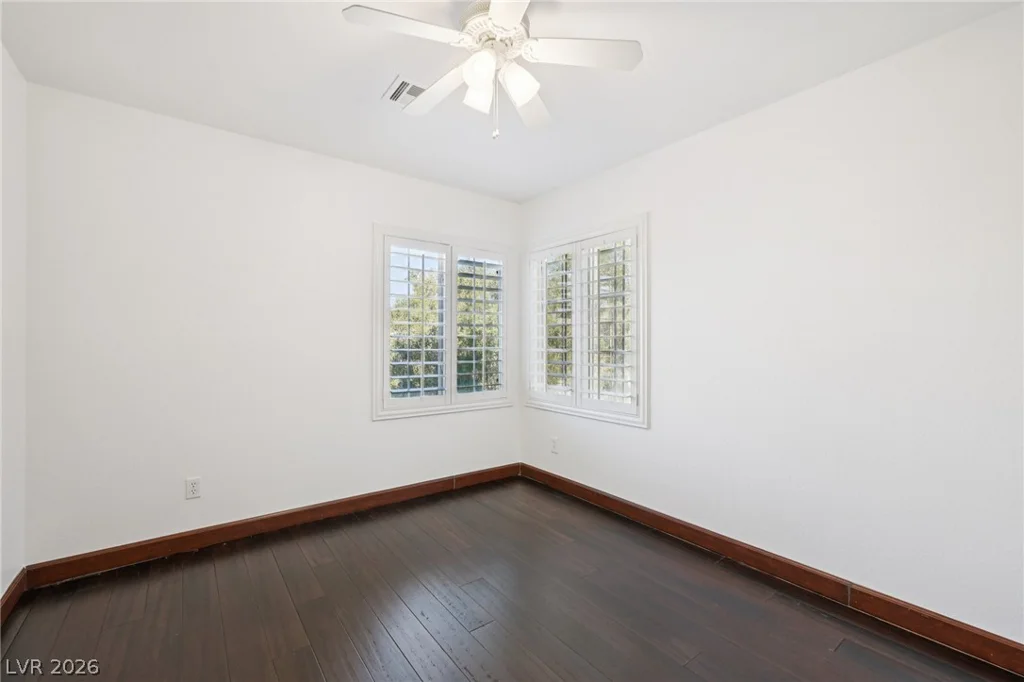 9983 Willowbrook Pond, Las Vegas, NV 89148