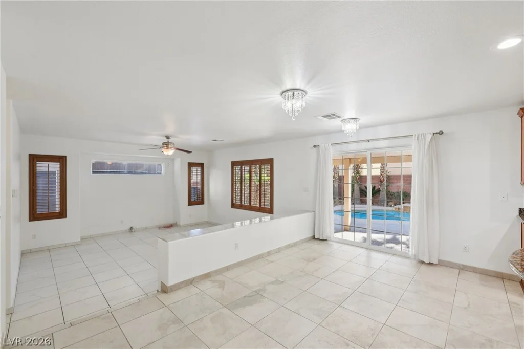 9983 Willowbrook Pond, Las Vegas, NV 89148
