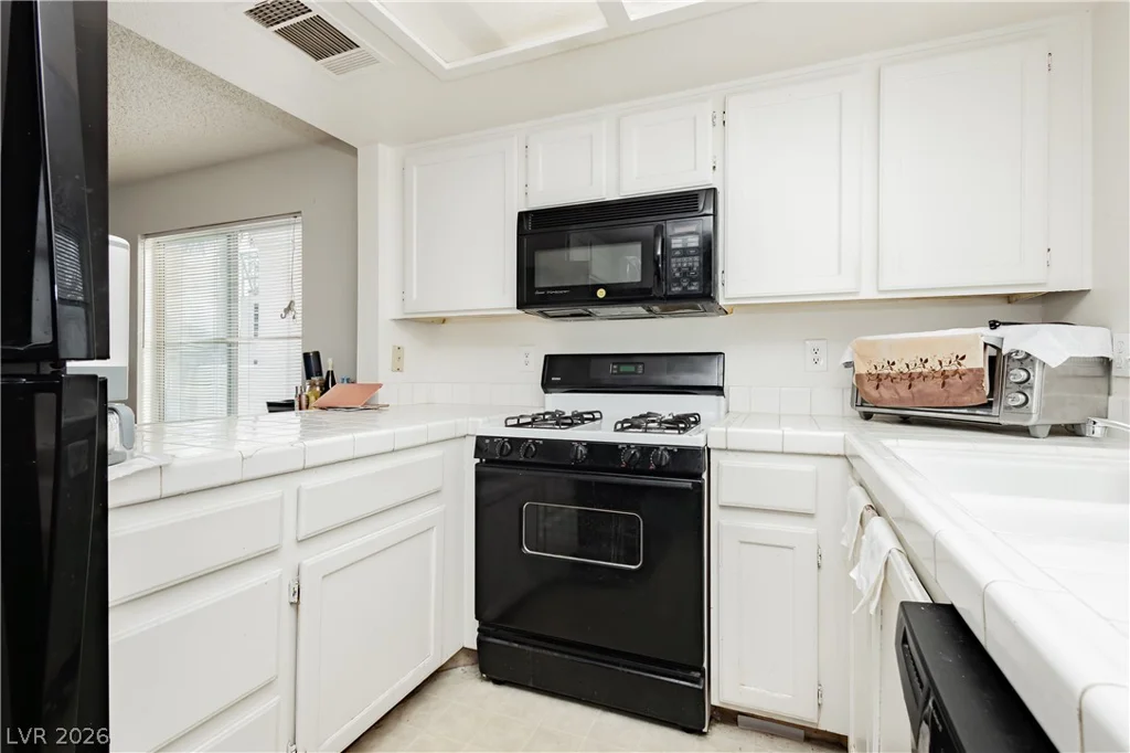 7100 Pirates Cove, Las Vegas, NV 89145