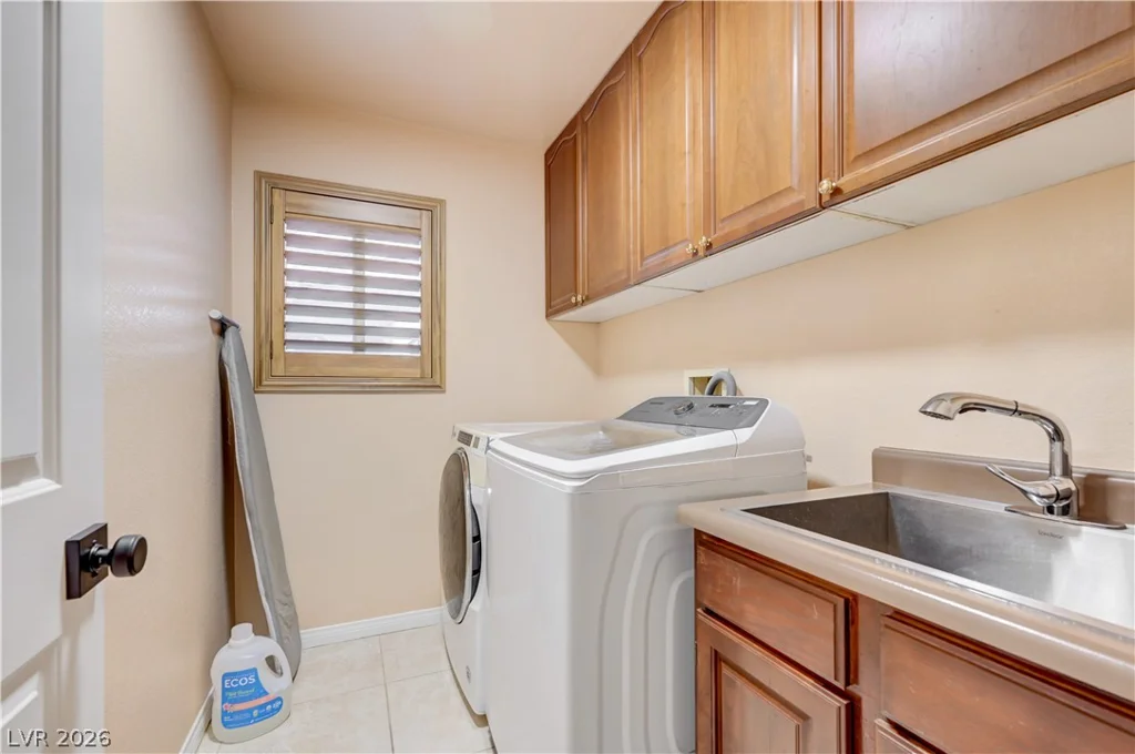 937 Denberry, Las Vegas, NV 89123