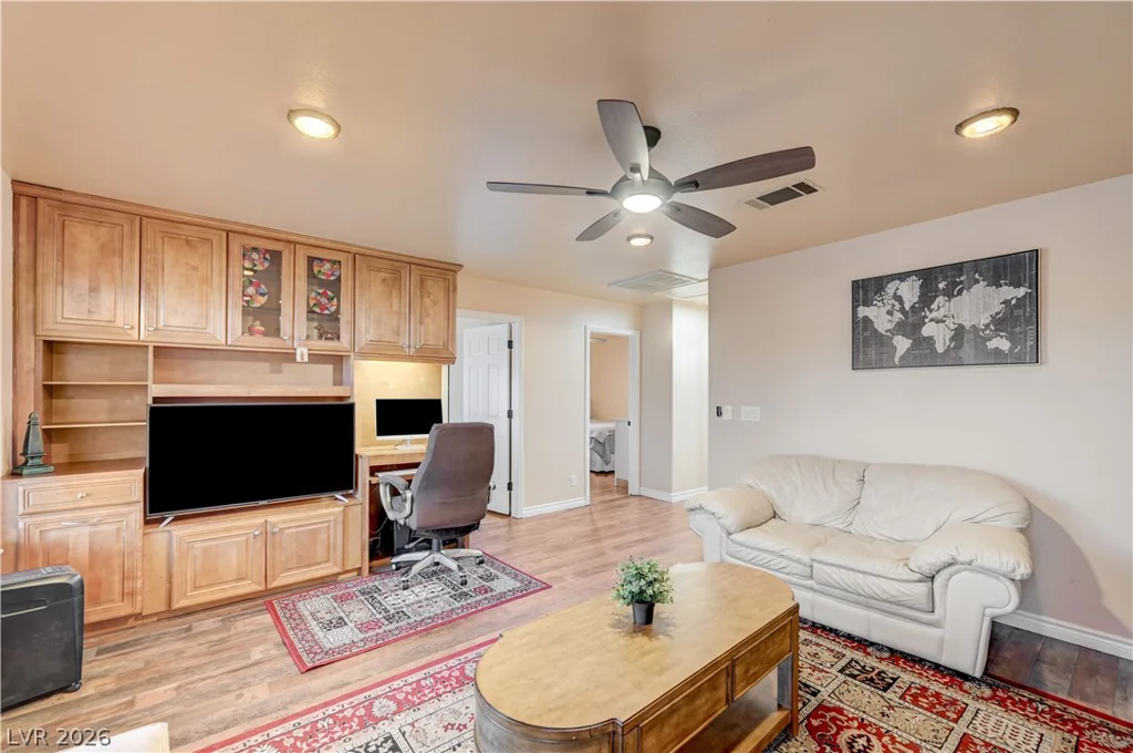 937 Denberry, Las Vegas, NV 89123