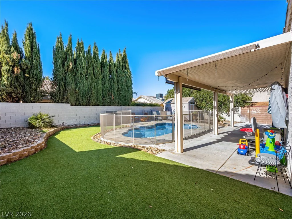 2199 Maple Shade, Henderson, NV 89002