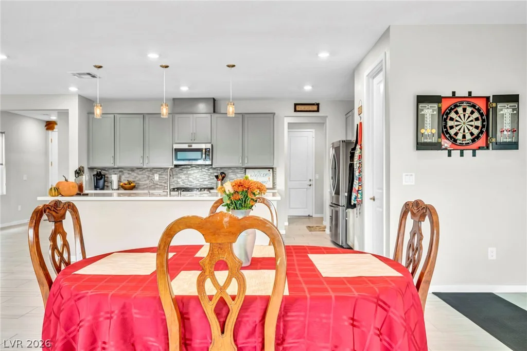 6618 Palmer Estates, North Las Vegas, NV 89086