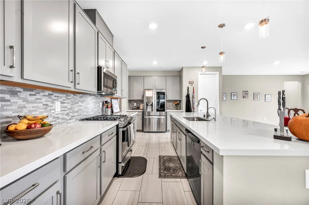 6618 Palmer Estates, North Las Vegas, NV 89086