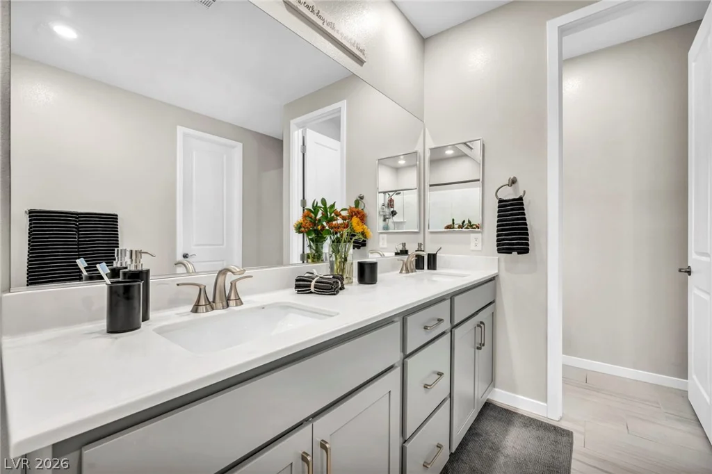 6618 Palmer Estates, North Las Vegas, NV 89086