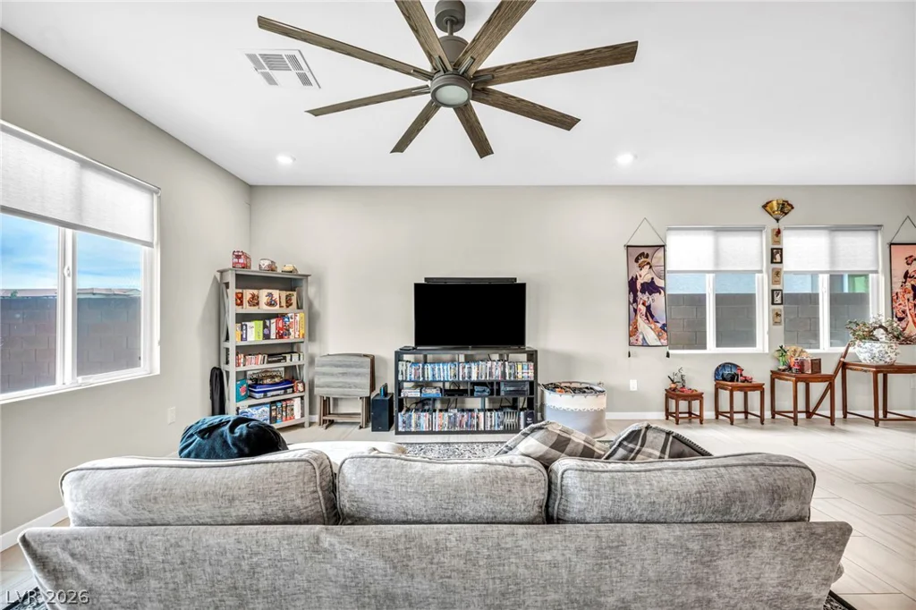 6618 Palmer Estates, North Las Vegas, NV 89086