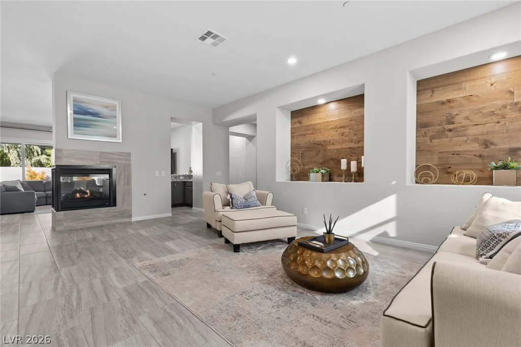 7716 Tioga Ridge, Las Vegas, NV 89117