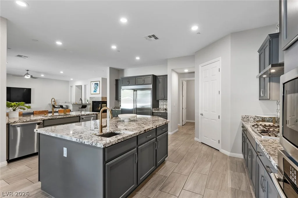 7716 Tioga Ridge, Las Vegas, NV 89117