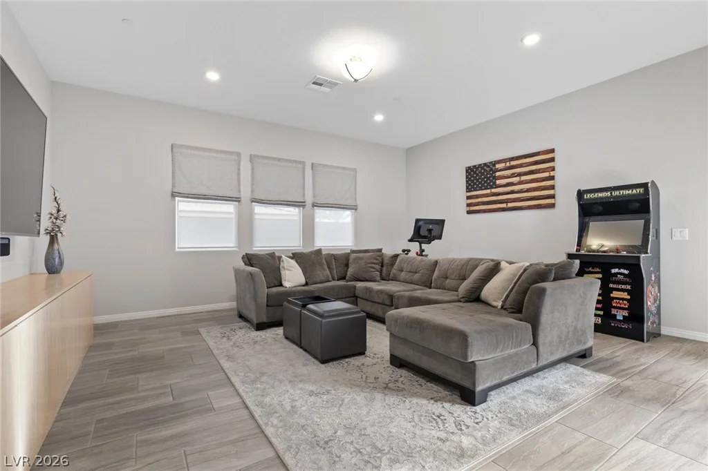 7716 Tioga Ridge, Las Vegas, NV 89117